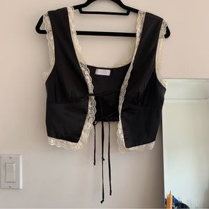 Isalis front tie lace black corset blouse